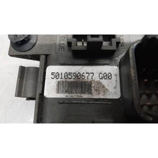 SCATOLA FUSIBILI RENAULT truck Midlum usato