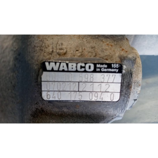 PINZA ANTERIORE DESTRA RENAULT truck Midlum usato