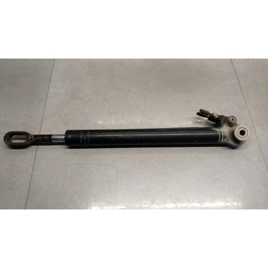 CAB LIFT PISTON  RENAULT truck Midlum used