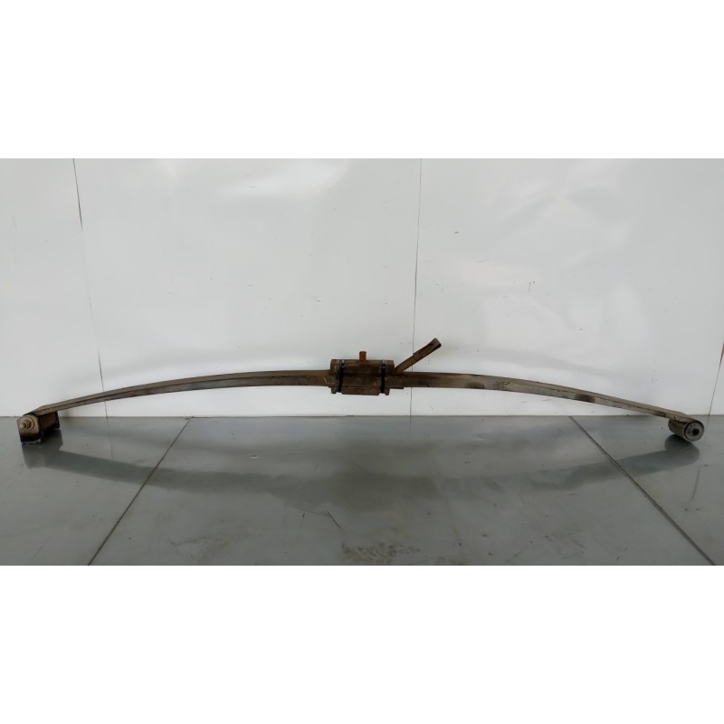 RENAULT truck FRONT SPRINGS RENAULT truck Midlum used