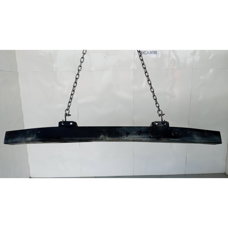 RENAULT truck TRAVERSA ANTERIORE PARAURTO RENAULT truck Midlum usato