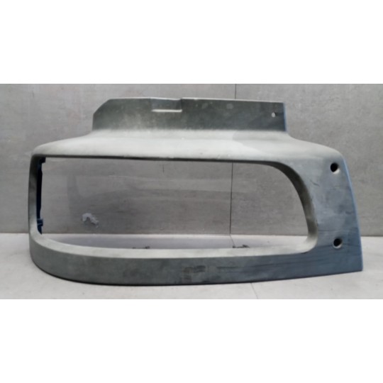 RIGHT HEADLIGHT SEAT RENAULT truck Midlum used