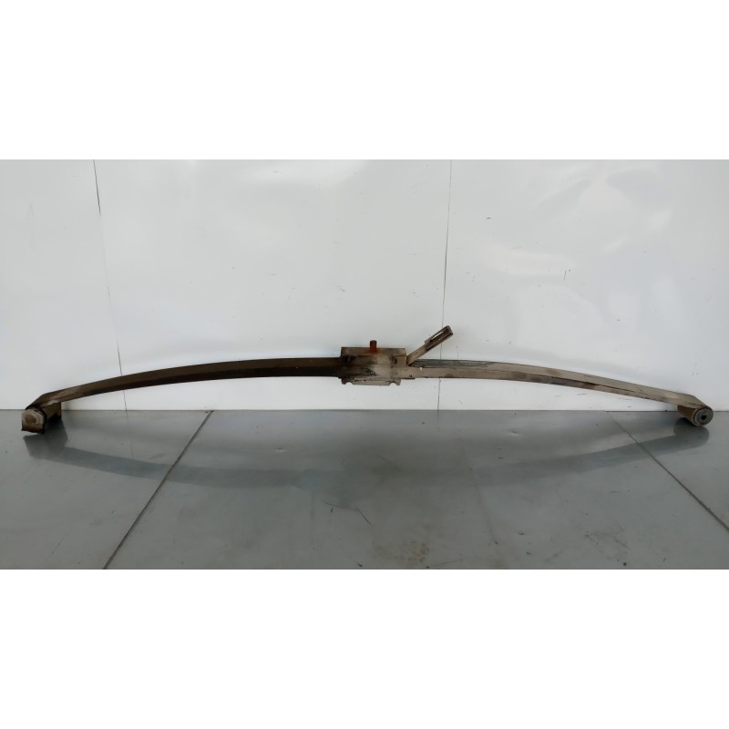 RENAULT truck FRONT SPRINGS RENAULT truck Midlum used