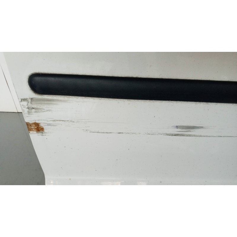 VOLKSWAGEN van RIGHT SIDE SLIDING DOOR VOLKSWAGEN van Caddy 2010>2015 used