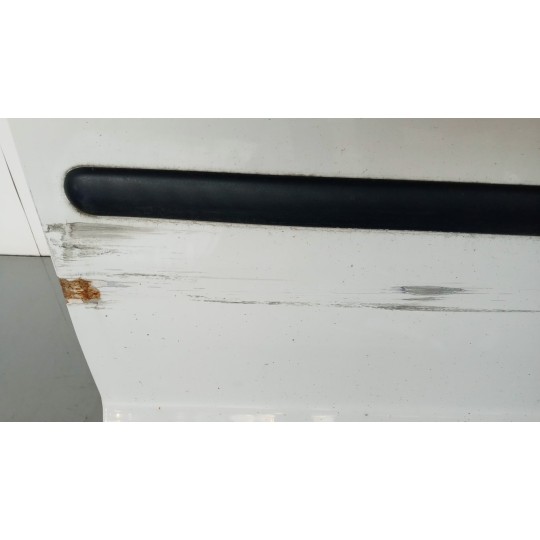 RIGHT SIDE SLIDING DOOR VOLKSWAGEN van Caddy 2010>2015 used