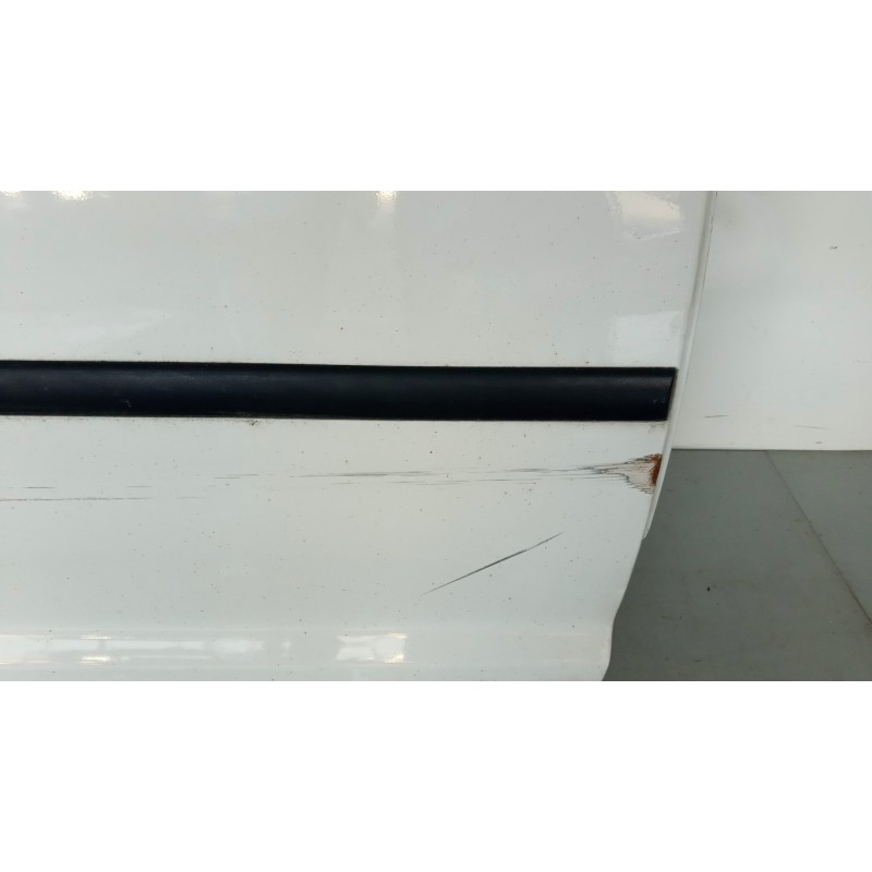 VOLKSWAGEN van RIGHT SIDE SLIDING DOOR VOLKSWAGEN van Caddy 2010>2015 used