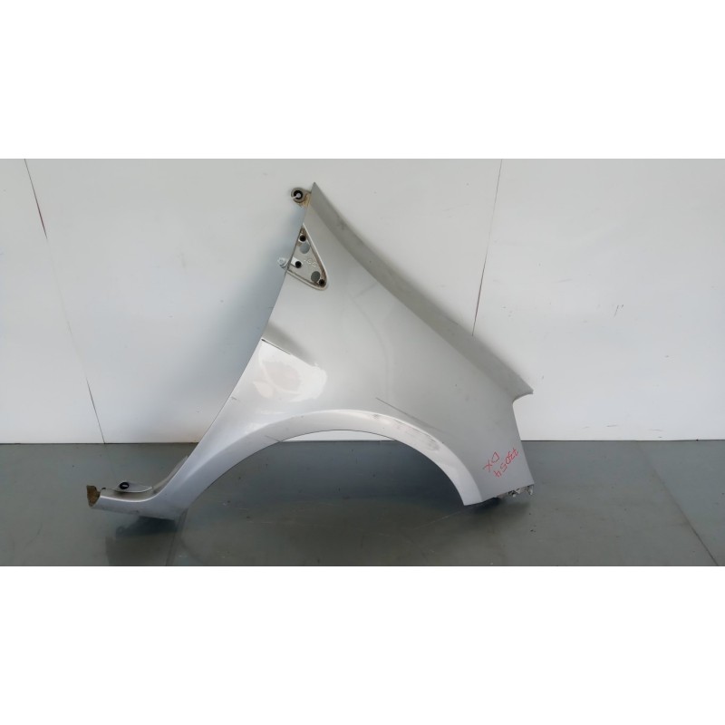 RENAULT PARAFANGO ANTERIORE DESTRO RENAULT Clio 2005>2009 usato