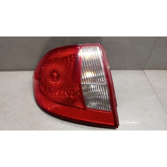 FARO POSTERIORE ESTERNO SINISTRO HYUNDAI Getz 2005> usato