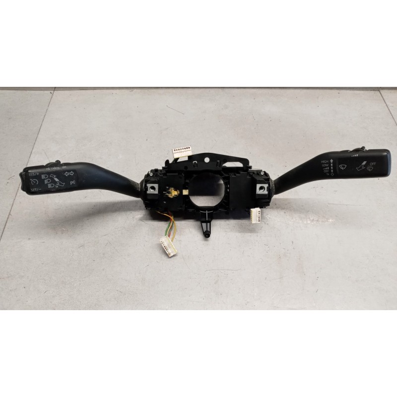 VOLKSWAGEN van DEVIOLUCI VOLKSWAGEN van Caddy 2010>2015 usato