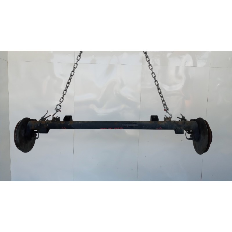 VOLKSWAGEN van ASSALE POSTERIORE VOLKSWAGEN van Caddy 2010>2015 usato