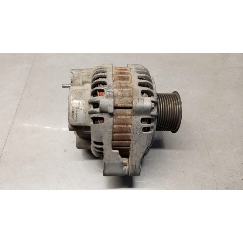 RENAULT truck ALTERNATOR RENAULT truck Midlum used