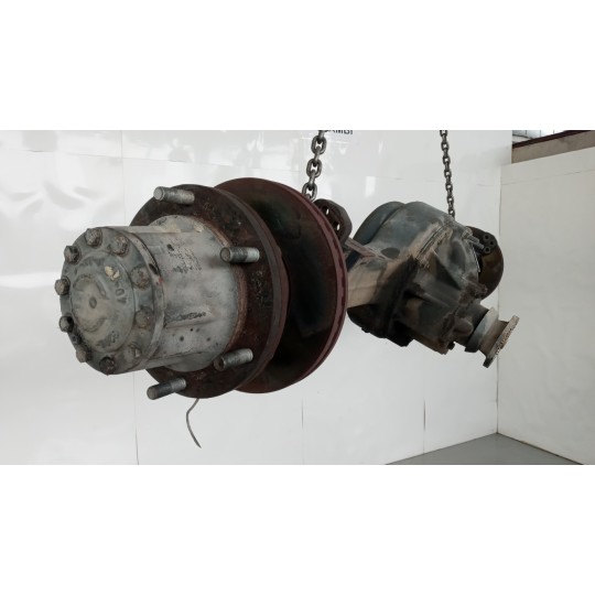 ASSALE POSTERIORE RENAULT truck Midlum usato