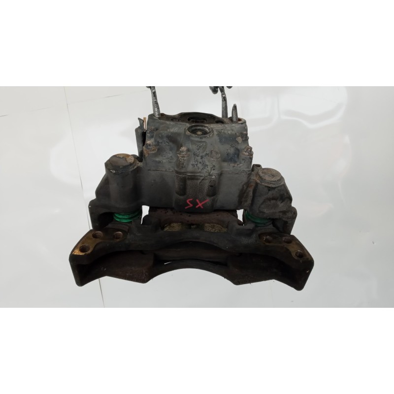 RENAULT truck PINZA POSTERIORE SINISTRA RENAULT truck Midlum usato