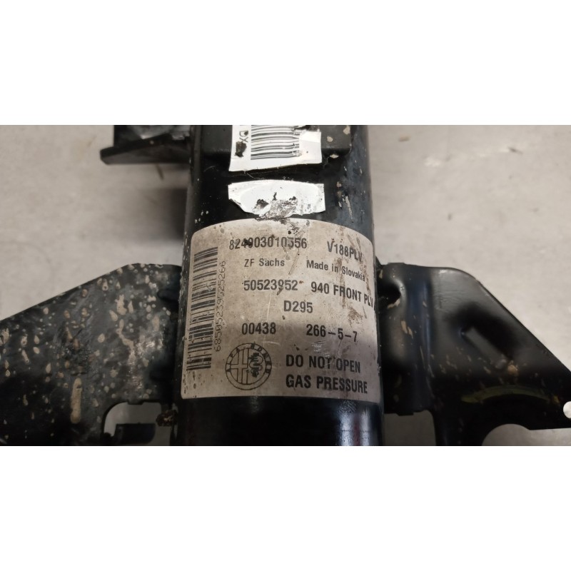 ALFA ROMEO AMMORTIZZATORE ANTERIORE DESTRO ALFA ROMEO Giulietta 2010>2016 usato