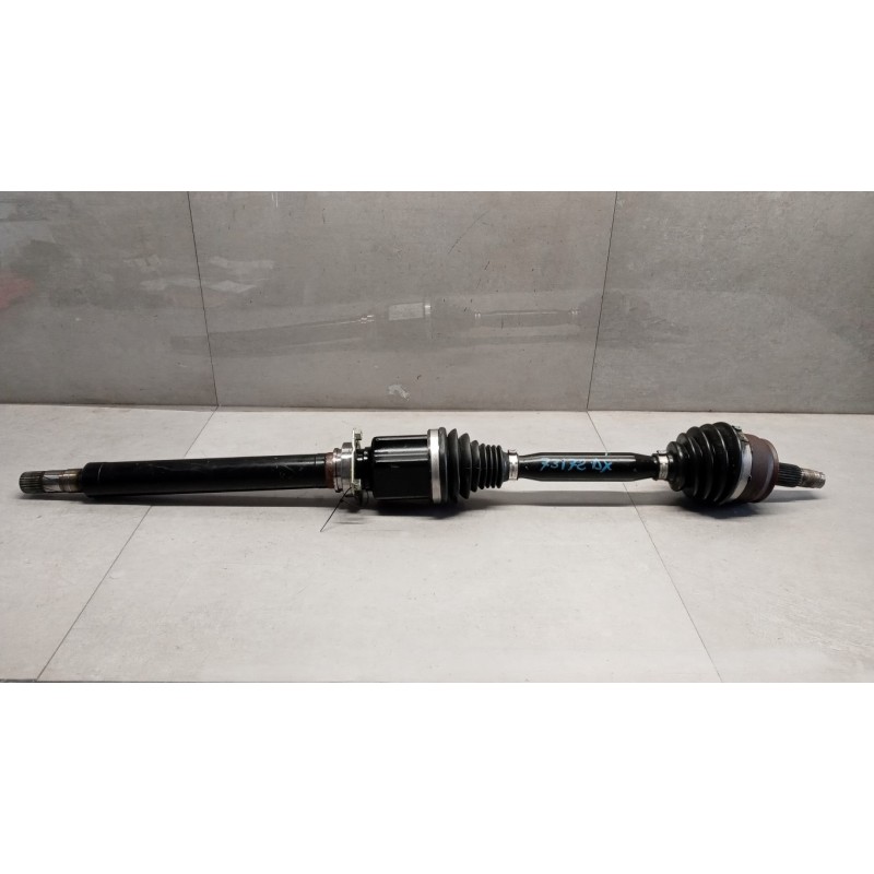 ALFA ROMEO SEMIASSE ANTERIORE DESTRO ALFA ROMEO Giulietta 2010>2016 usato