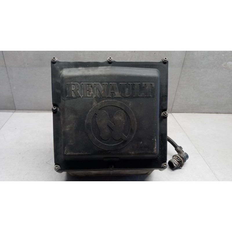 RENAULT truck POMPA ADBLUE RENAULT truck Midlum usato