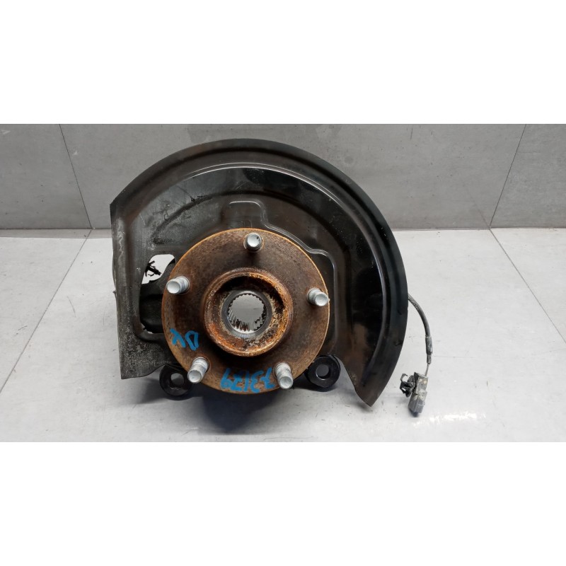 NISSAN MONTANTE COMPLETO DESTRO NISSAN Juke 2014>2019 usato