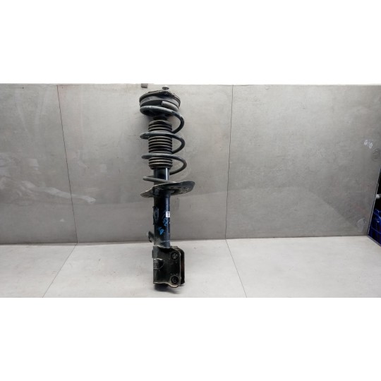 RIGHT FRONT SHOCK ASSORBER NISSAN Juke 2014>2019 used