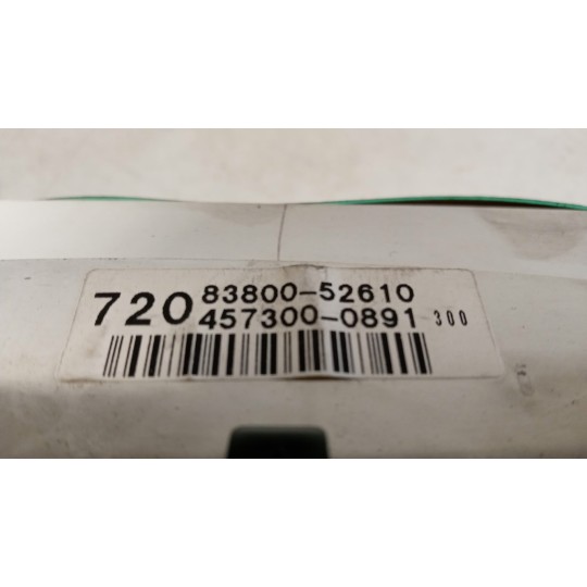 QUADRO STRUMENTI TOYOTA Yaris 1999>2003 usato