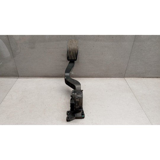 ELETRONIC THROTTLE PEDAL  FIAT Doblo' 2015> used