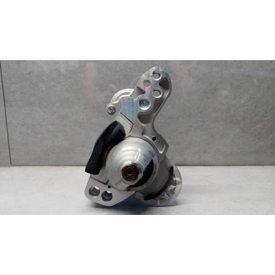 STARTER MOTOR DACIA Sandero 2020> used
