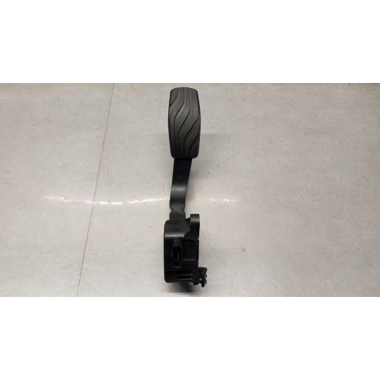 ELETRONIC THROTTLE PEDAL  DACIA Sandero 2020>2025 used