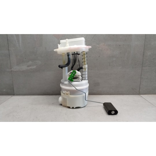 PUMPS TANK DACIA Sandero 2020> used