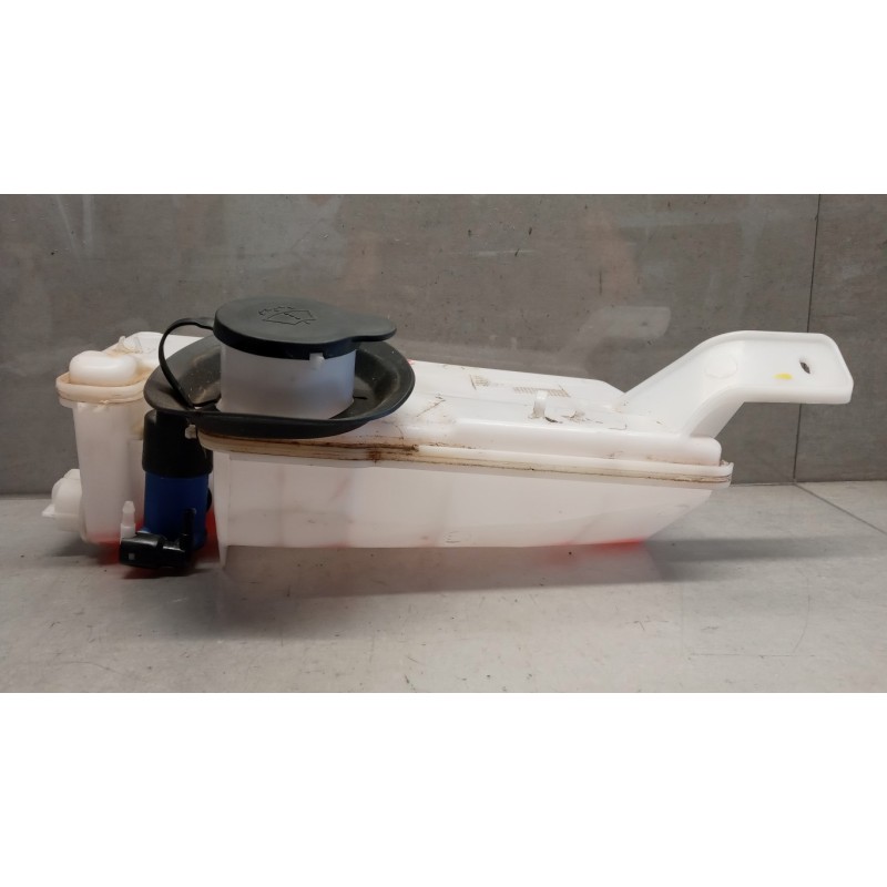 DACIA WASHER RESERVOIRS  DACIA Sandero 2020> used