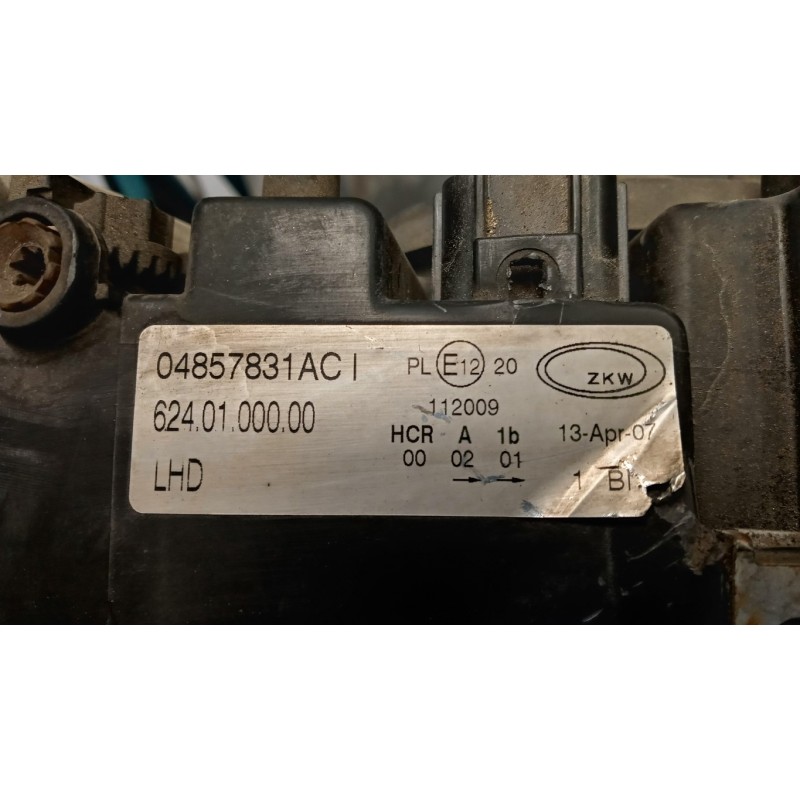 CHRYSLER FARO ANTERIORE SINISTRO CHRYSLER Voy./G.Voyager 2004>2008 usato