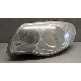 FRONT LEFT FLASHLIGHT...