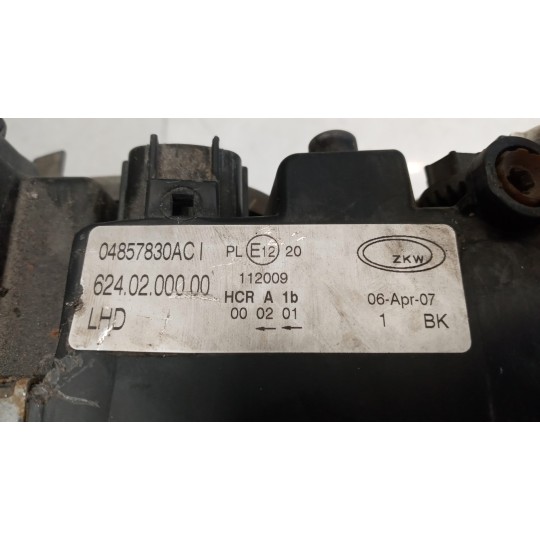 RIGHT HEADLIGHT CHRYSLER Voy./G.Voyager 2004>2008 used