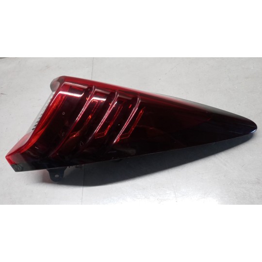 FARO POST ESTERNO LED DESTRO HONDA Civic (X) 2015> usato