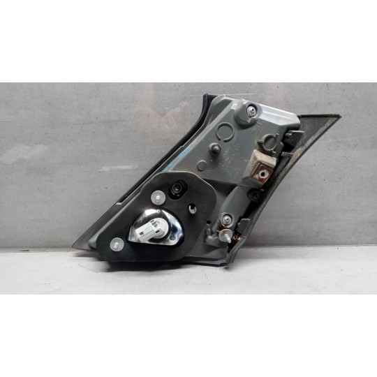 LEFT REAR LIGHT ON BACK HONDA Civic (X) 2015> used