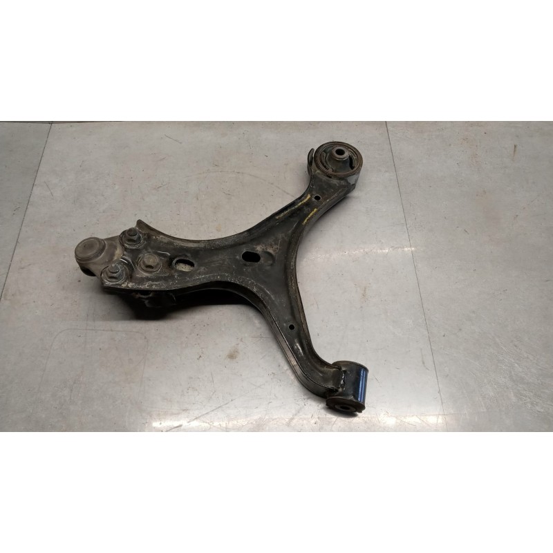HONDA CONTROL ARM FRONT LOWER RIGHT  HONDA Civic (X) 2015> used