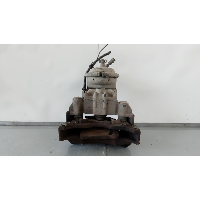 RENAULT truck LEFT FRONT CALIPER BRAKE RENAULT truck Midlum used