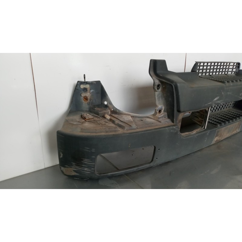 RENAULT truck FRONT BUMPER RENAULT truck Midlum used