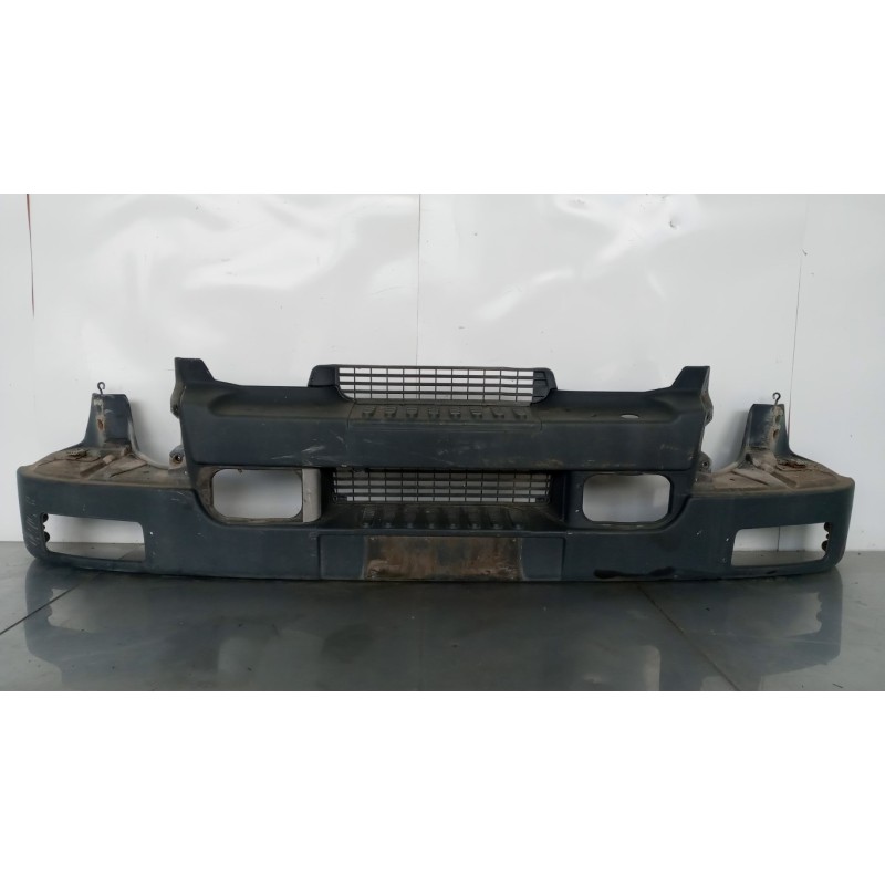 RENAULT truck FRONT BUMPER RENAULT truck Midlum used