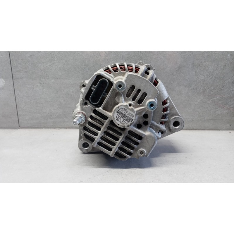 RENAULT truck ALTERNATOR RENAULT truck Midlum used