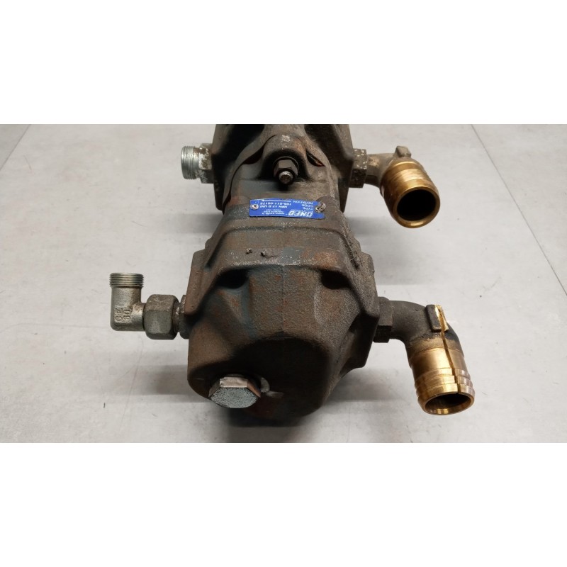 RENAULT truck HYDRAULIC PUMP  RENAULT truck Midlum used