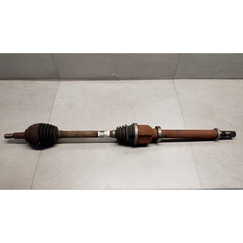 RENAULT SEMIASSE ANTERIORE DESTRO RENAULT Clio 2009>2012 usato