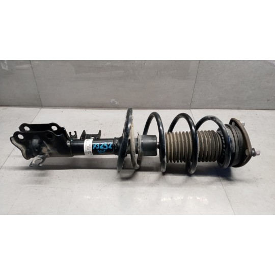 RIGHT FRONT SHOCK ASSORBER MAZDA CX-3 2018> used
