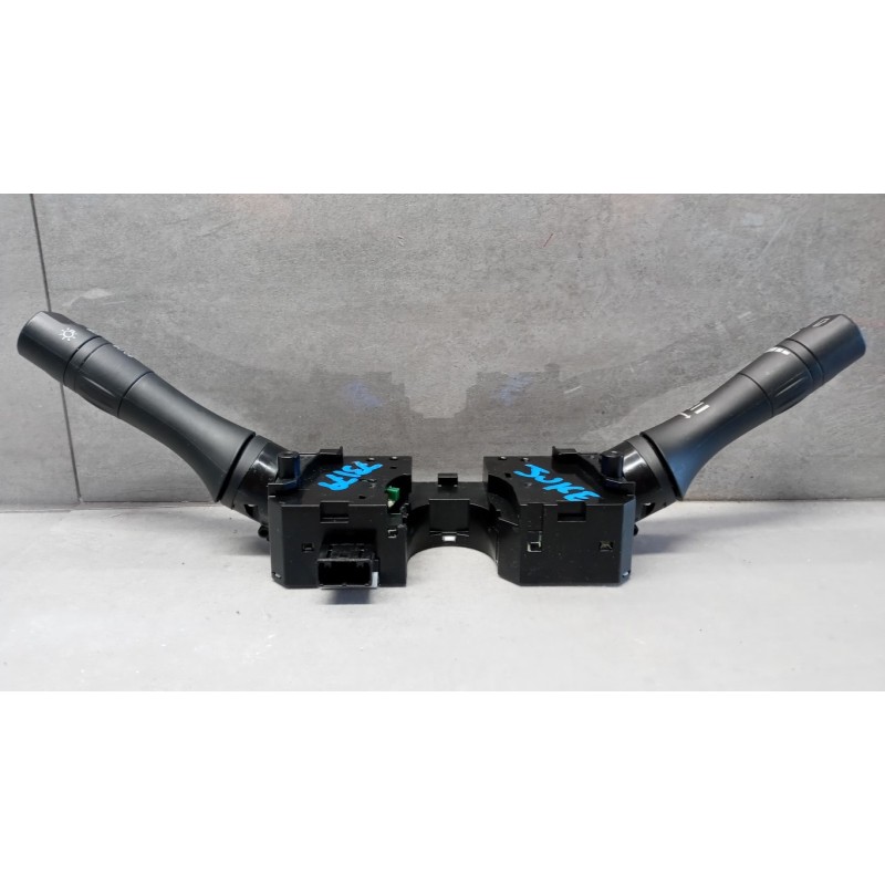 NISSAN DEVIOLUCI NISSAN Juke 2014>2019 usato