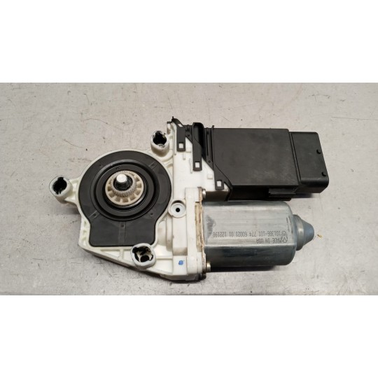 ALZA VETRI ANTERIORI SINISTRO VOLKSWAGEN New Beetle 1997>2005 usato