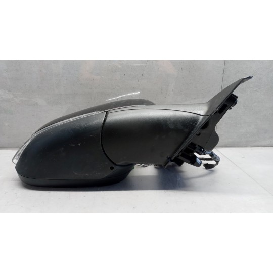 RIGHT ELETRIC REAR-VIEW MIRROR  VOLVO V60 2013>2018 used