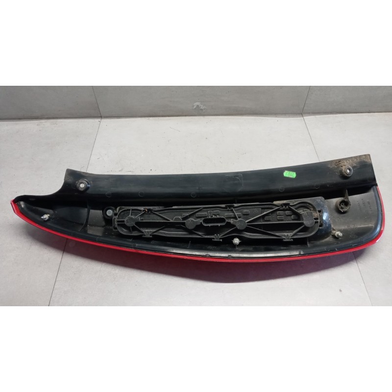 MITSUBISHI FARO POSTERIORE ESTERNO DESTRO MITSUBISHI Colt 2004> usato