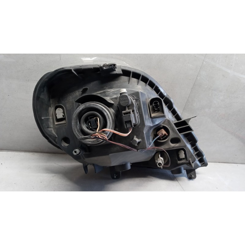 RENAULT van FARO ANTERIORE SINISTRO RENAULT van Trafic 2010>2014 usato