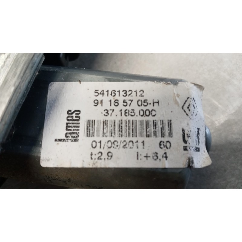 RENAULT van ALZA VETRI ANTERIORI DESTRO RENAULT van Trafic 2010>2014 usato