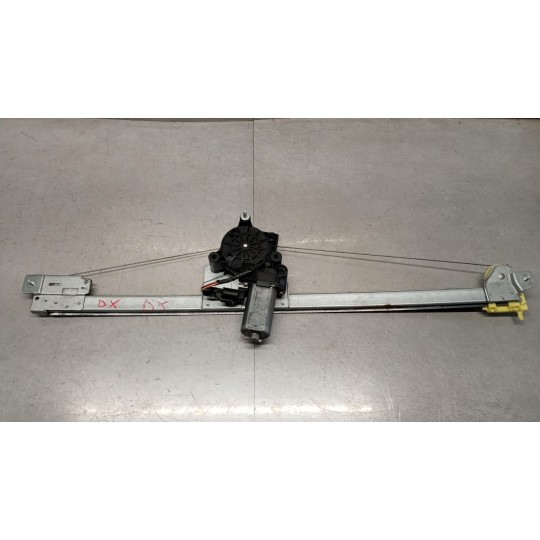 FRONT RIGHT POWERED WINDOWS  RENAULT van Trafic 2010>2014 used