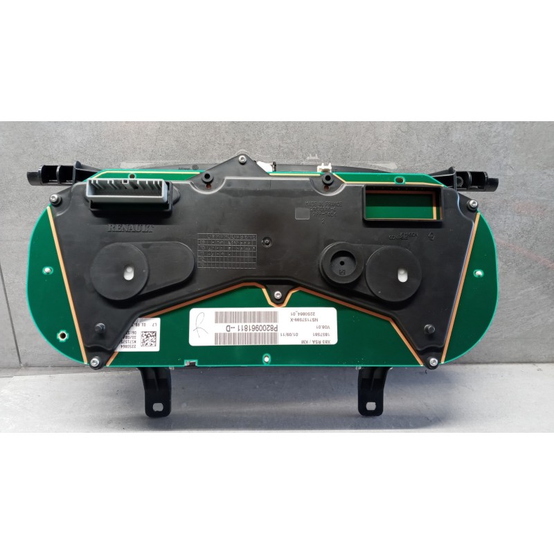 RENAULT van INSTRUMENT PANEL RENAULT van Trafic 2010>2014 used