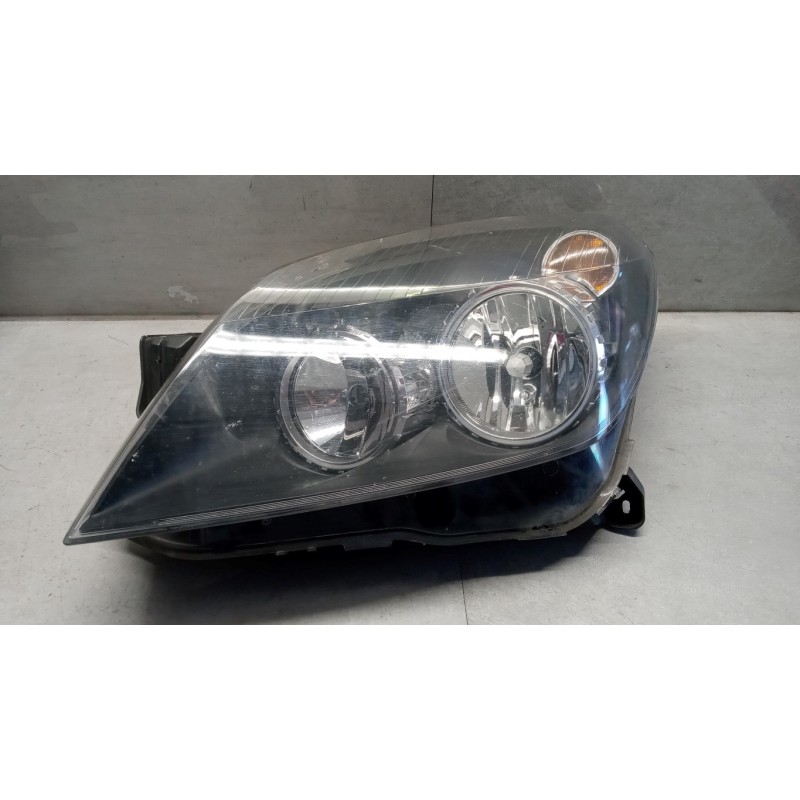 OPEL FRONT LEFT FLASHLIGHT  OPEL Astra H 2004>2007 used